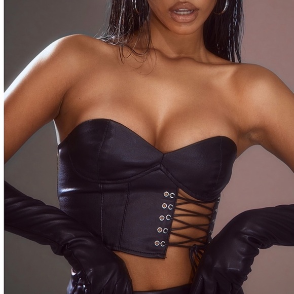 Pretty little thing black lace up detail coated bandeau top size 8 - Picture 1 of 6